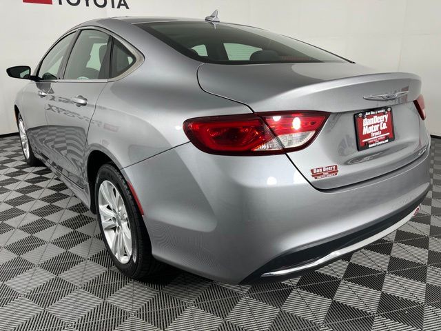 2016 Chrysler 200