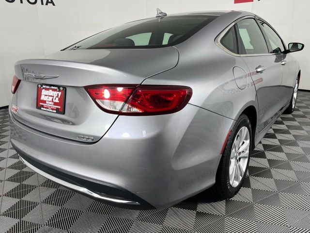 2016 Chrysler 200