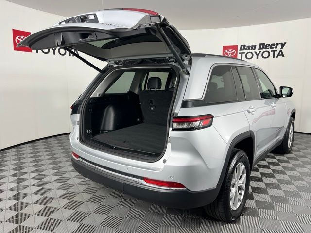 2023 Jeep Grand Cherokee