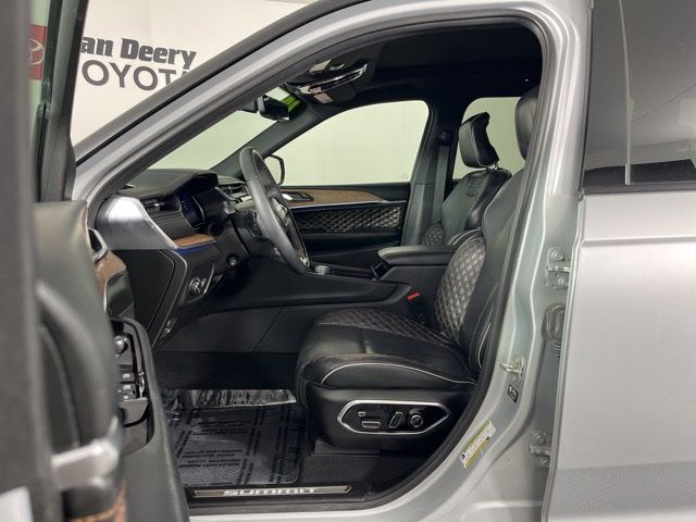 2024 Jeep Grand Cherokee L