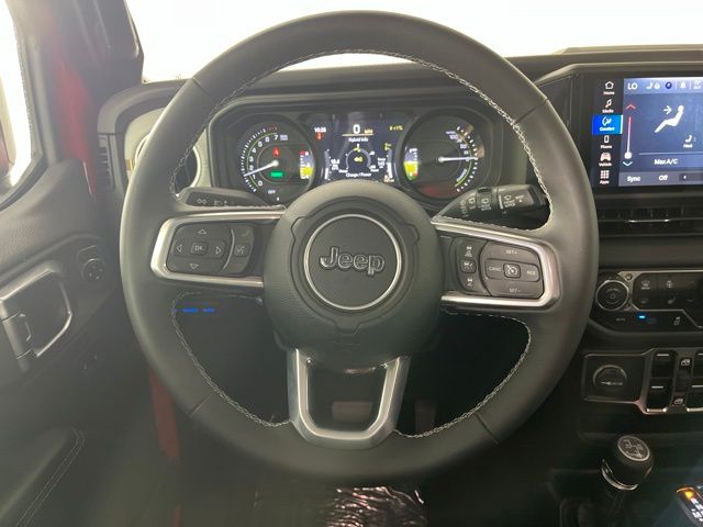 2025 Jeep Wrangler