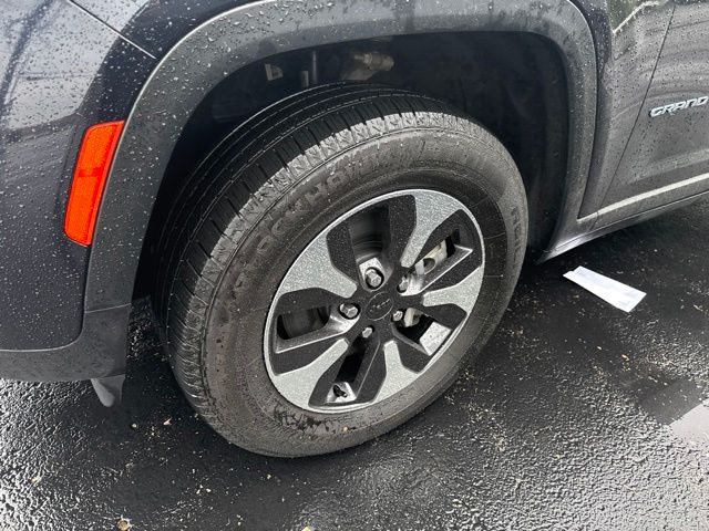 2024 Jeep Grand Cherokee