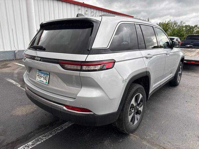 2022 Jeep Grand Cherokee