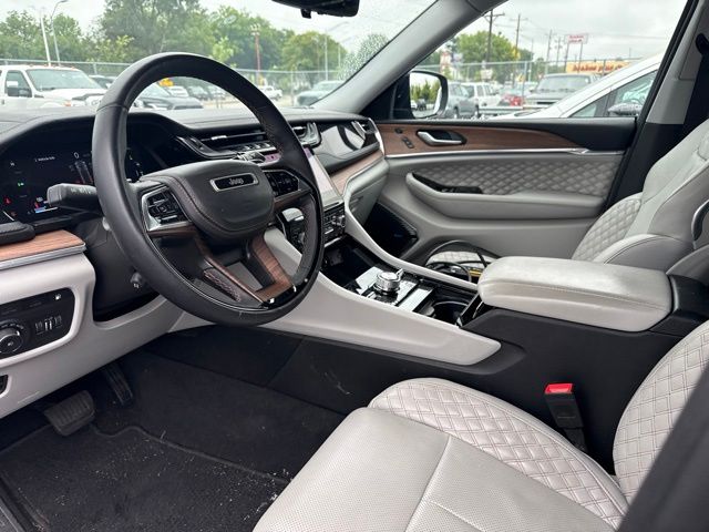 2022 Jeep Grand Cherokee
