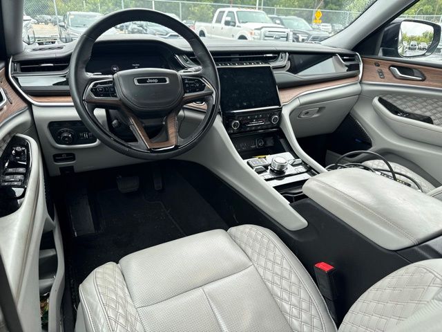 2022 Jeep Grand Cherokee