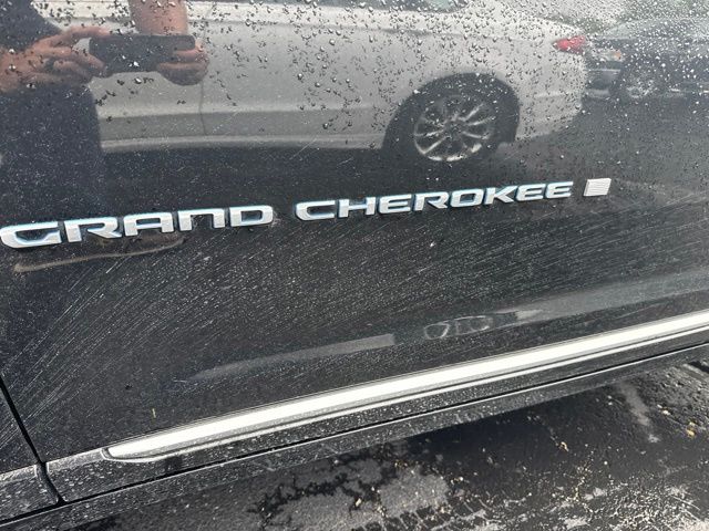 2022 Jeep Grand Cherokee