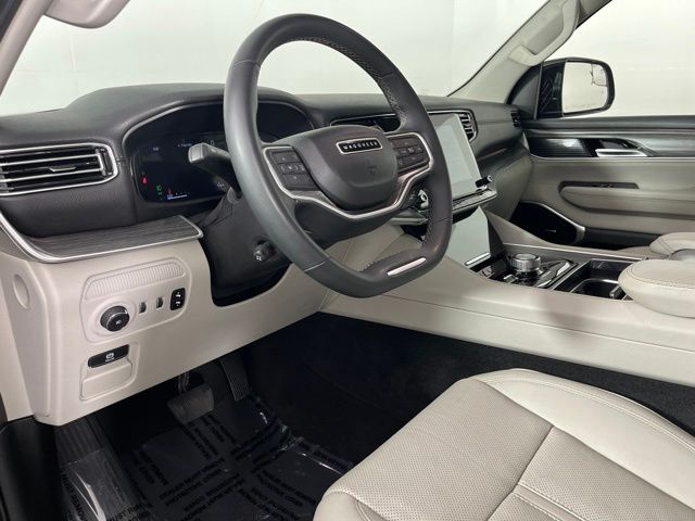 2024 Jeep Wagoneer