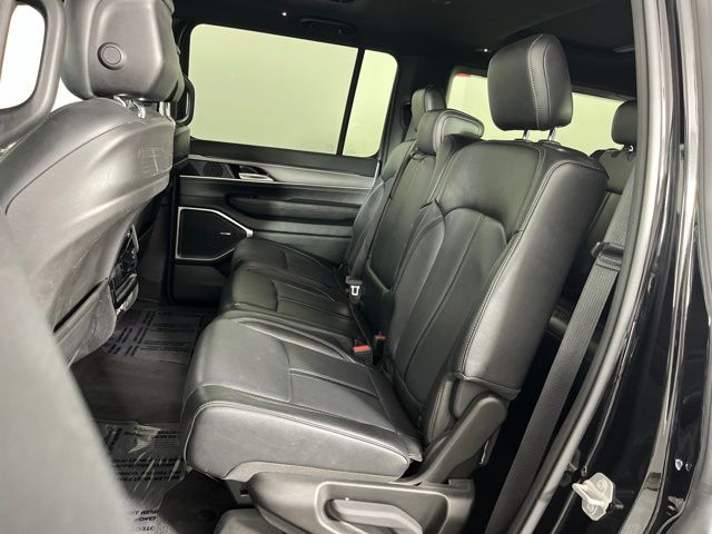 2024 Jeep Wagoneer