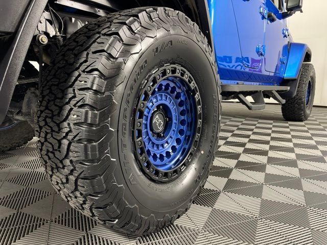 2023 Jeep Gladiator