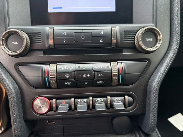 2020 Ford Mustang