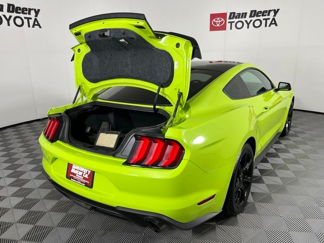 2020 Ford Mustang