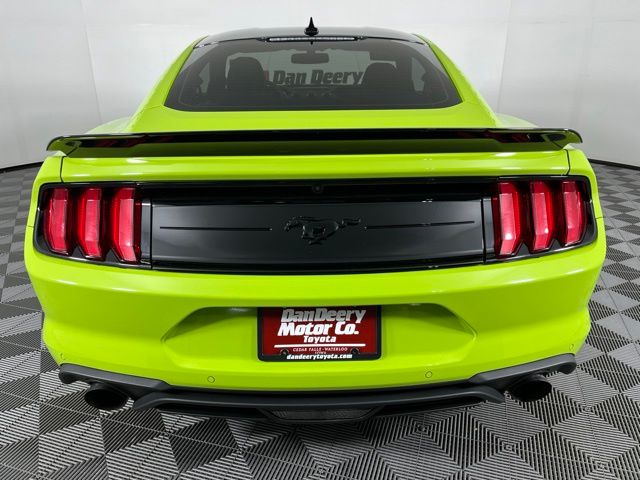 2020 Ford Mustang