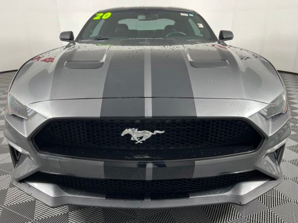 2020 Ford Mustang