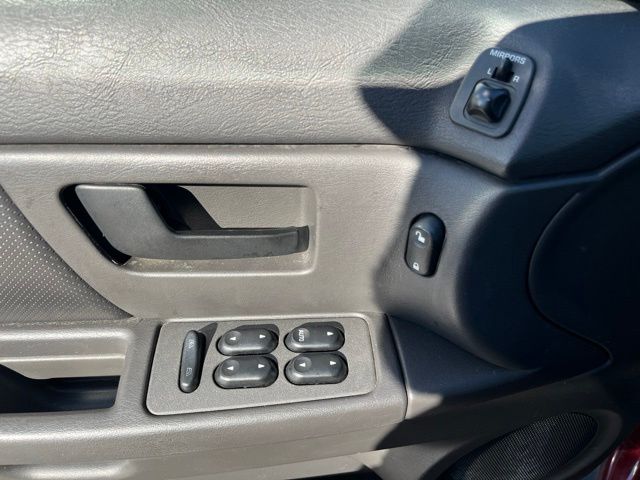 2004 Ford Taurus