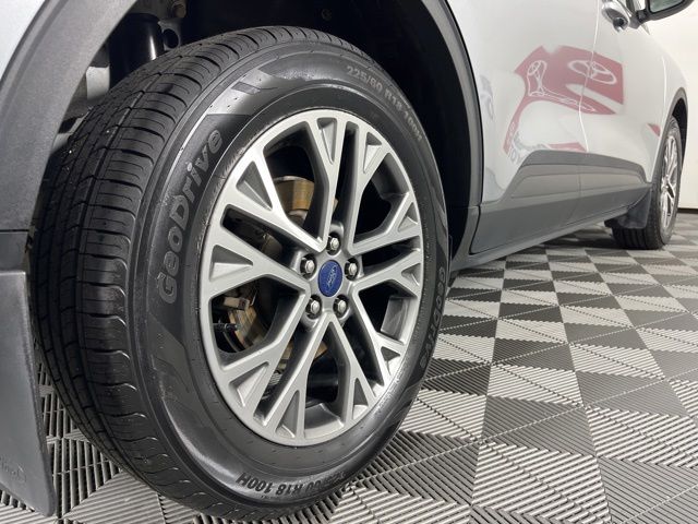 2022 Ford Escape Hybrid