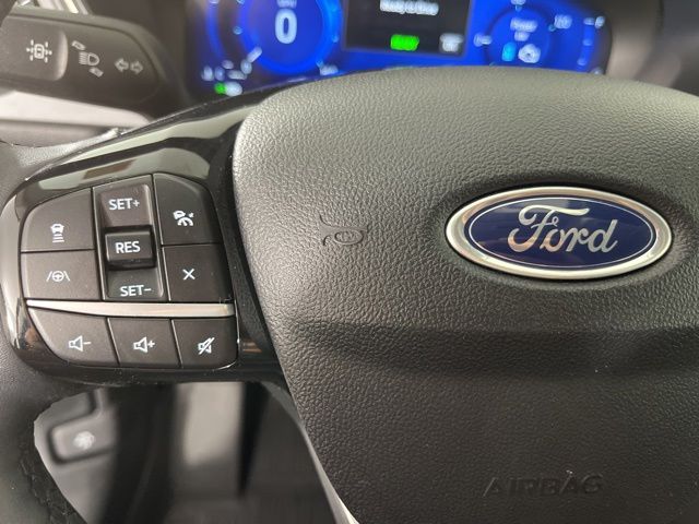 2022 Ford Escape Hybrid