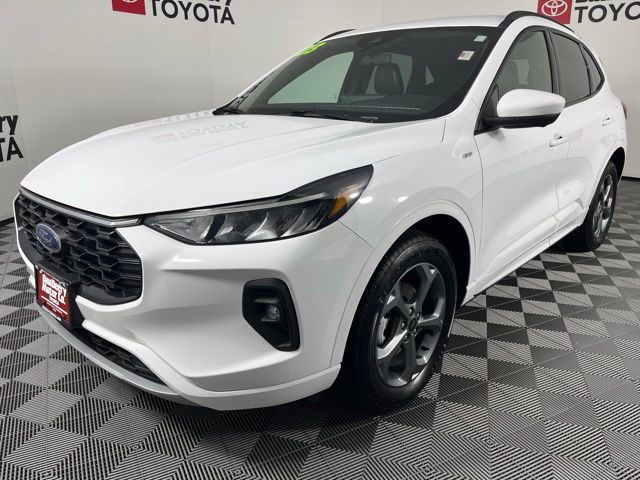 2023 Ford Escape