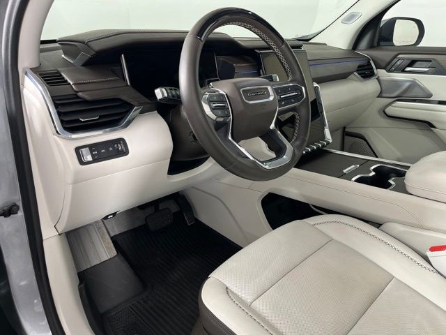 2024 GMC Acadia