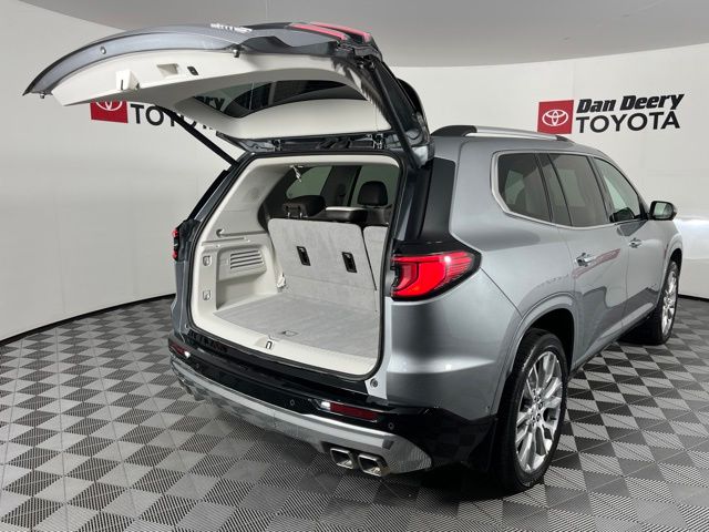2024 GMC Acadia