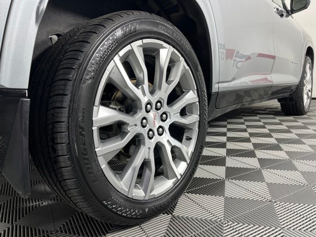 2024 GMC Acadia