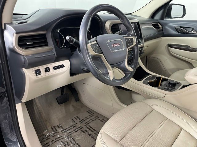 2022 GMC Acadia