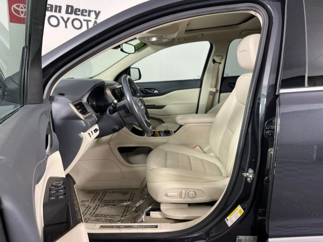 2022 GMC Acadia