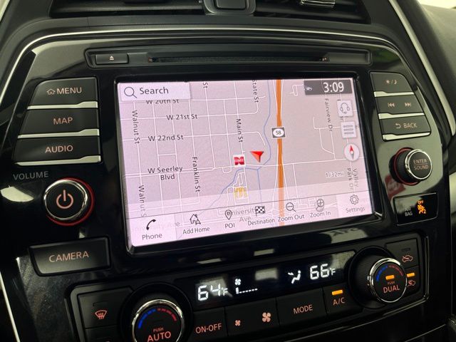 2023 Nissan Maxima