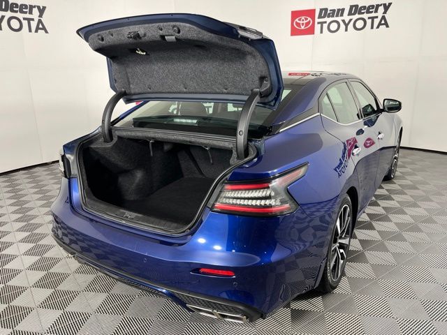 2023 Nissan Maxima