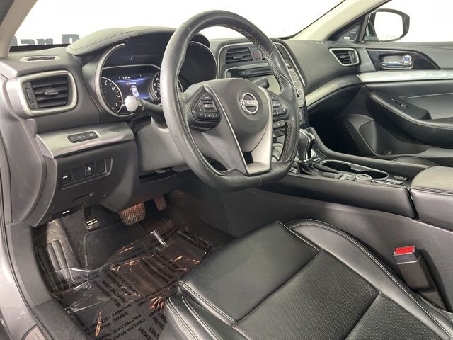 2023 Nissan Maxima