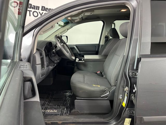 2012 Nissan Titan