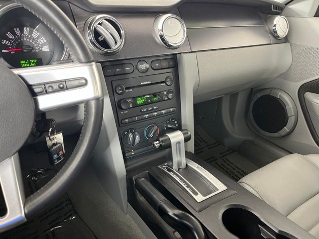 2006 Ford Mustang