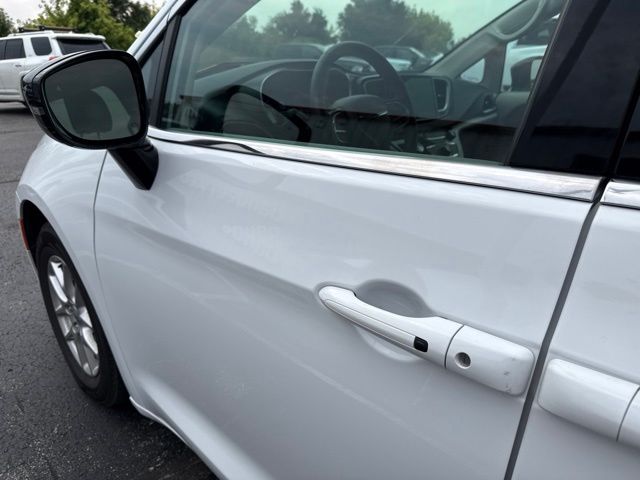 2024 Chrysler Pacifica