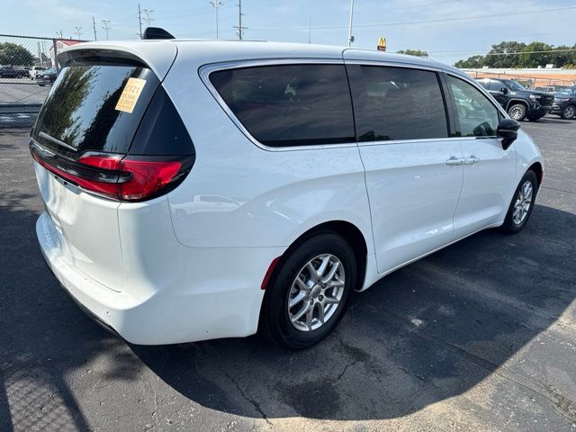 2025 Chrysler Pacifica