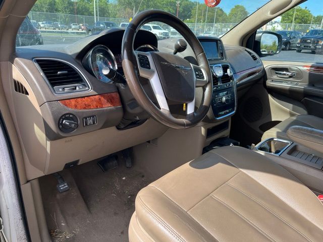 2016 Chrysler Town & Country