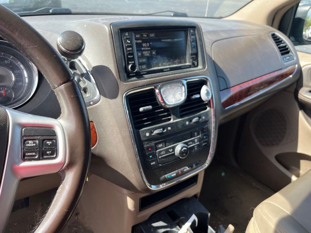 2016 Chrysler Town & Country