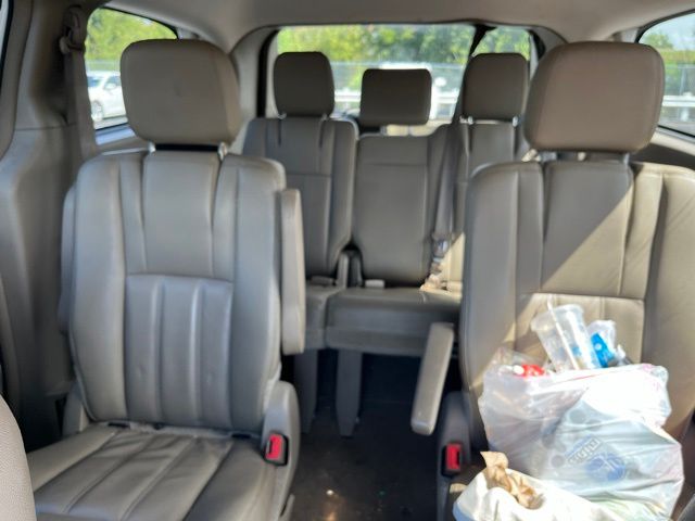 2016 Chrysler Town & Country
