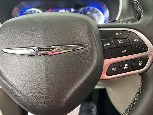 2024 Chrysler Pacifica