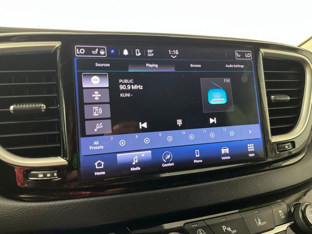 2024 Chrysler Pacifica