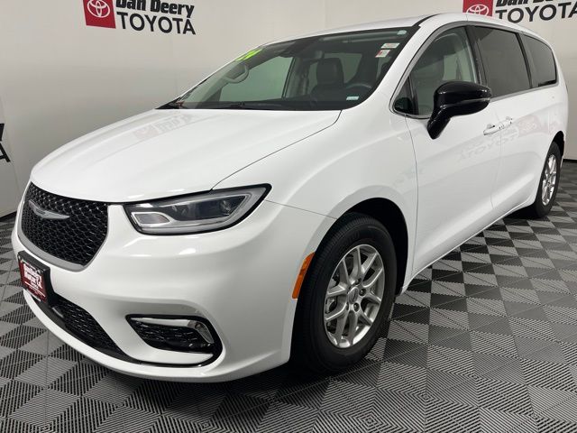 2024 Chrysler Pacifica