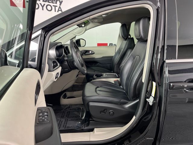 2024 Chrysler Pacifica