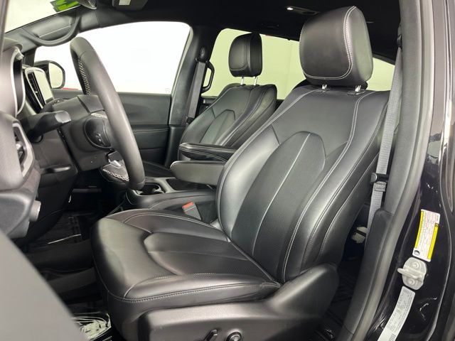 2025 Chrysler Pacifica