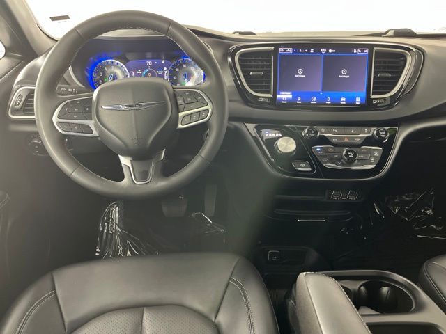 2025 Chrysler Pacifica
