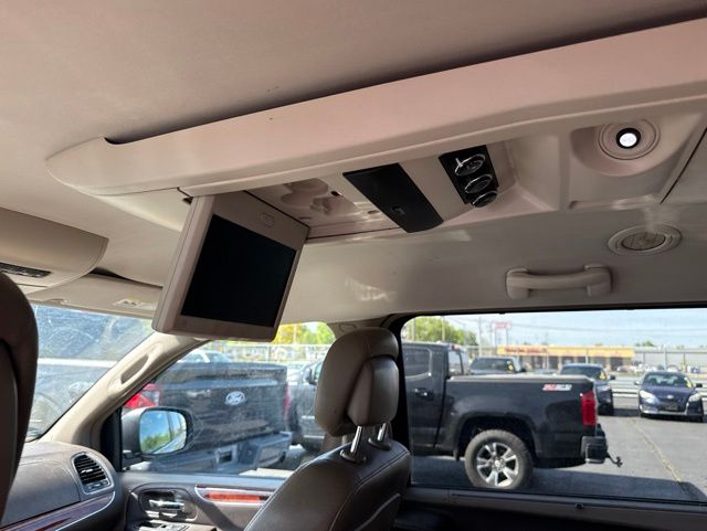 2013 Chrysler Town & Country