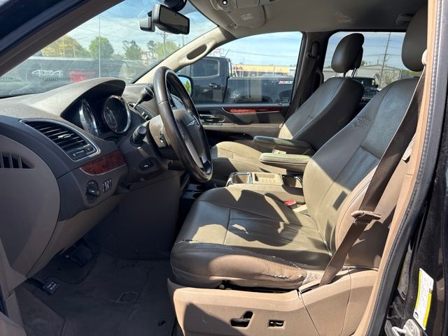 2013 Chrysler Town & Country