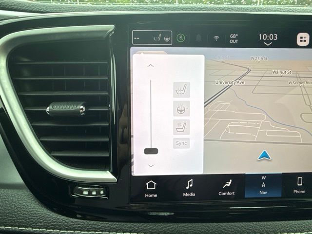 2025 Chrysler Pacifica
