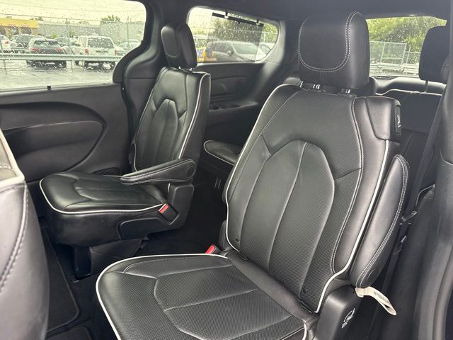 2025 Chrysler Pacifica
