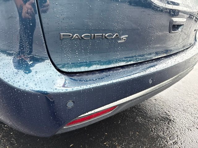 2025 Chrysler Pacifica