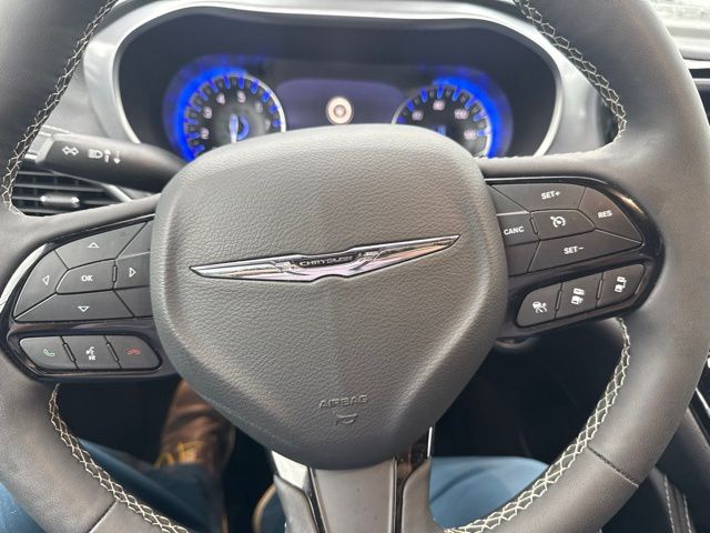 2025 Chrysler Pacifica