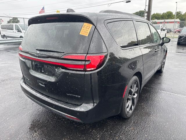 2025 Chrysler Pacifica