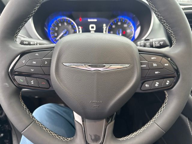 2025 Chrysler Pacifica